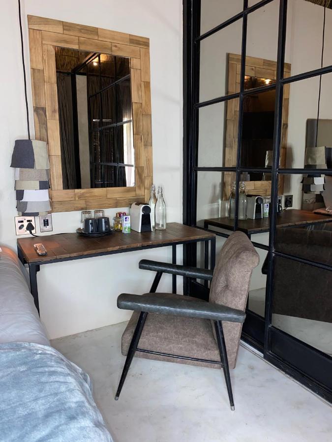 Four20 Bespoke Hotel Johannesburg Ngoại thất bức ảnh